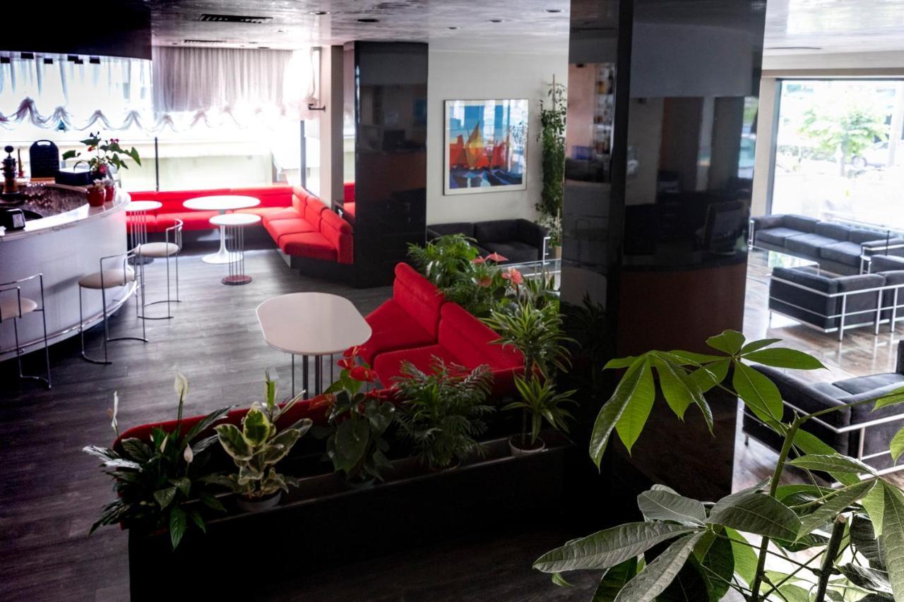 Hotel Derby Rimini Esterno foto