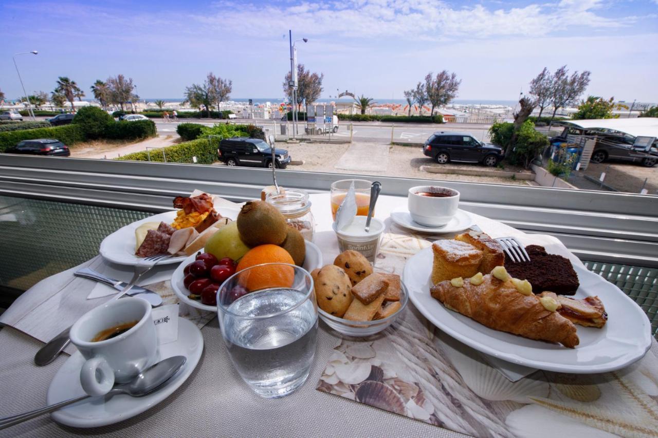 Hotel Derby Rimini Esterno foto