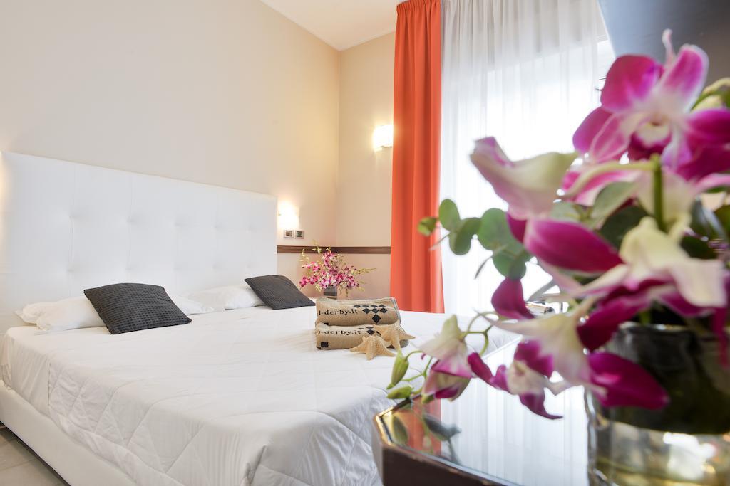 Hotel Derby Rimini Esterno foto